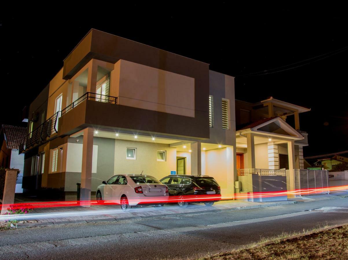Vila Manuela Aparthotel Gevgelija Exteriör bild
